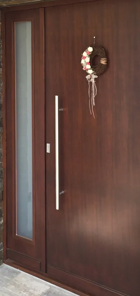 Bejárati ajtók - Vaskútfenster